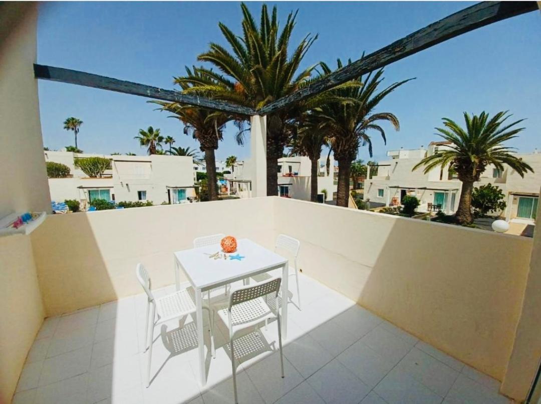 Appartement Alisios Playa, Pool View à Corralejo Extérieur photo